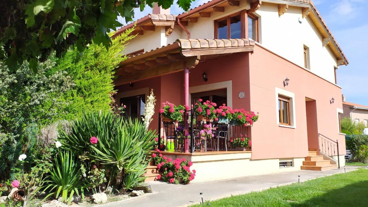 Maison d'hôtes Cuarenta Y Ocho Luces à Burgo Extérieur photo