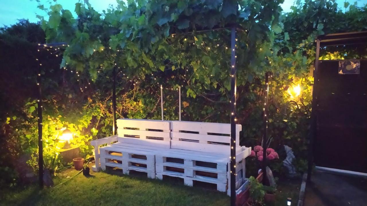 Maison d'hôtes Cuarenta Y Ocho Luces à Burgo Extérieur photo